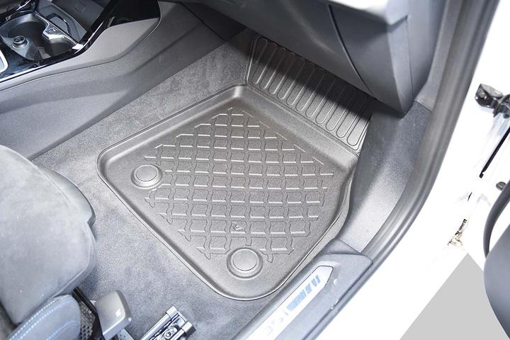 Produktbild Aristar Allwetter Fussmatten für BMW 1er / 2er Gran Coupé ab 2019 bis heute (1 Set à 3 Fussmatten)