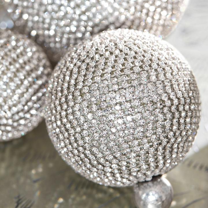 Actual product image Loberon Weihnachtskugel 4er Set Varnor silber (4x)