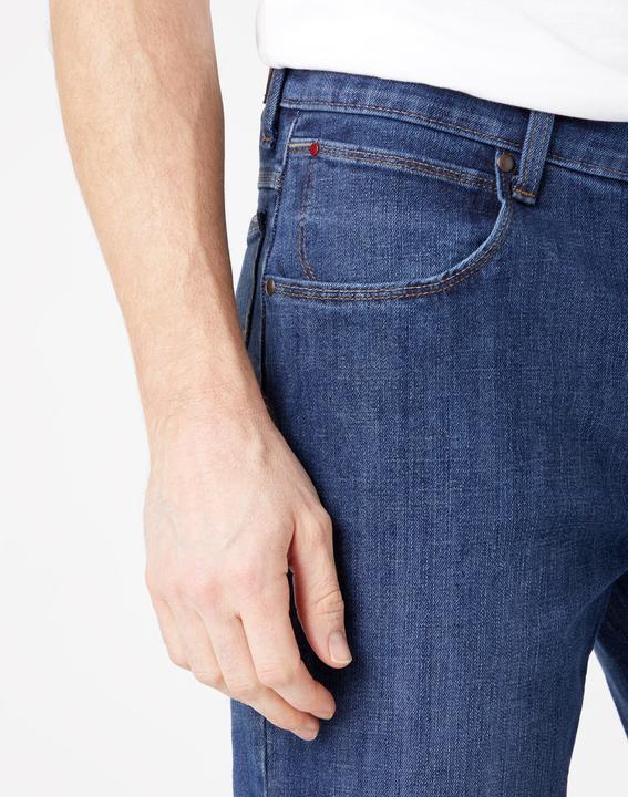 Image du produit Wrangler Authentic Straight (W30/L32)