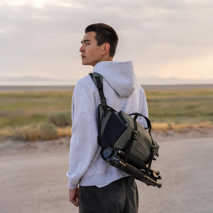 Actual product image Wandrd ROGUE Sling 9L Wasatch Green V2 (Camera shoulder bag, 9 l)