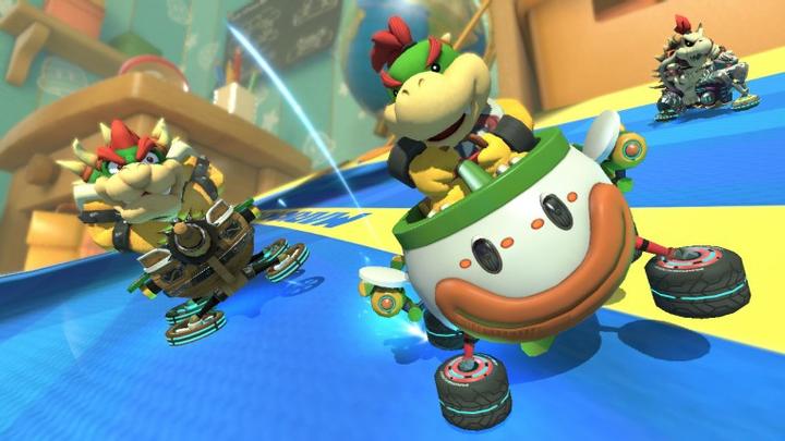 Actual product image Nintendo Mario Kart 8 Deluxe (Switch, FR)