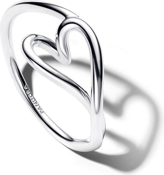 Pandora Kleiner Ring in organischer Herzform