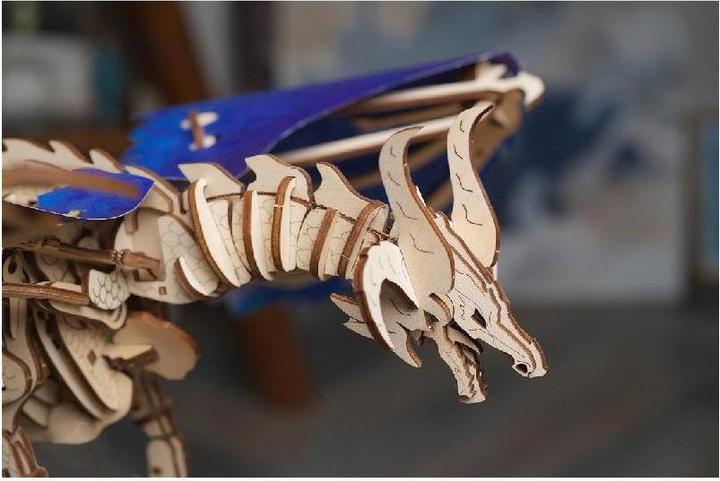 Actual product image Ugears Dragon Windstorm