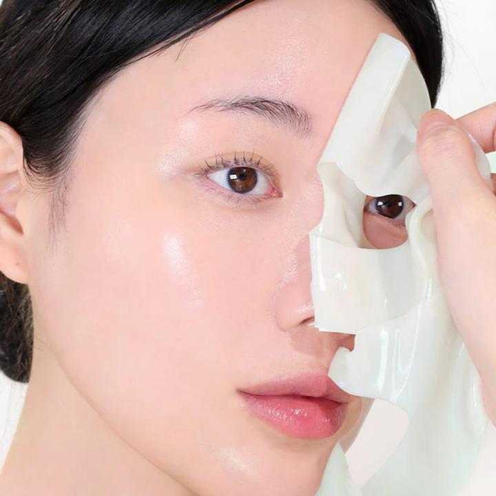 Actual product image Holika Holika The Real Cica Gel Mask (35 ml)