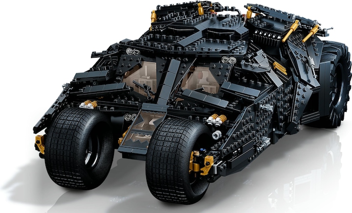 Actual product image LEGO Batmobile Tumbler (76240, LEGO DC, LEGO Rare Sets)