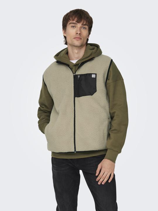 Produktbild Only & Sons High Neck Tanktop (M)