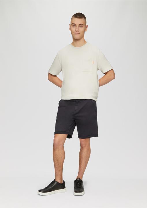 Produktbild S.Oliver Hose Chino-Shorts John aus Baumwollstretch mit fixiertem Turn-up (33)