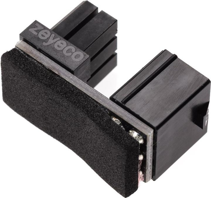 Actual product image InLine Graphics card power adapter internal, ATX 6pin male / female (rotated)