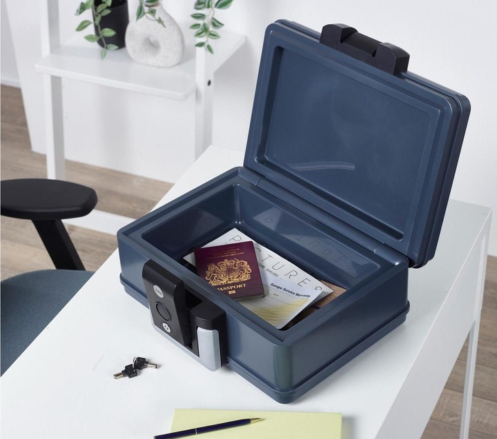 Actual product image Yale Fire and water chest (6.90 l)