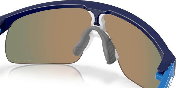 Actual product image Oakley Resistor (Matt Blue, Matt navy blue, prizm ruby, Prizm ruby)