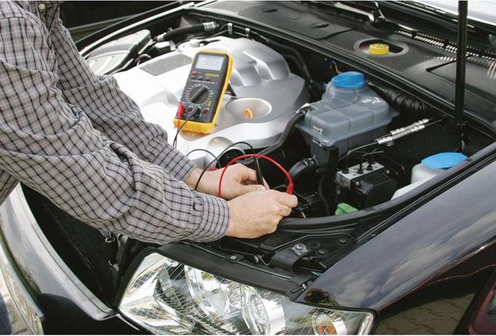 Produktbild KS Tools KFZ Multimeter mit Induktionspinzette 150.2040