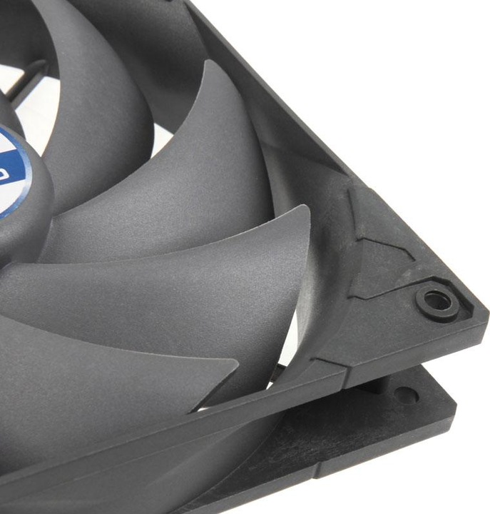 Actual product image Arctic F14 PWM PST CO fan (140 mm, 1 x)