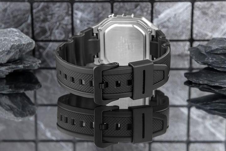 Produktbild Casio Herrenuhr W-218HM-7AVDF + Box (Chronograph, Digitaluhr)