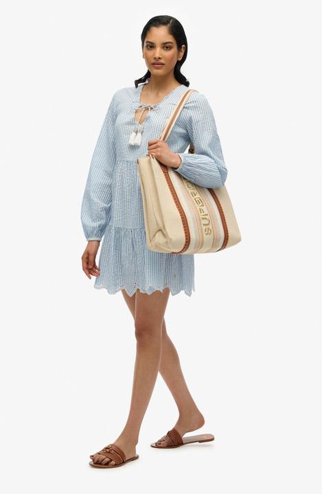 Image du produit Superdry Robe courte brodée à plusieurs niveaux (Taille unique)