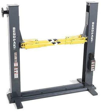 Actual product image Rc4Wd Two pillars car lift