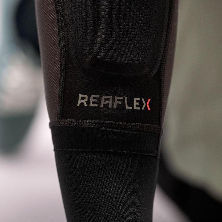 Immagine prodotto Leatt Knee Guard ReaFlex Ultralite EXT V26 black XL (XL, Esemplare unico)