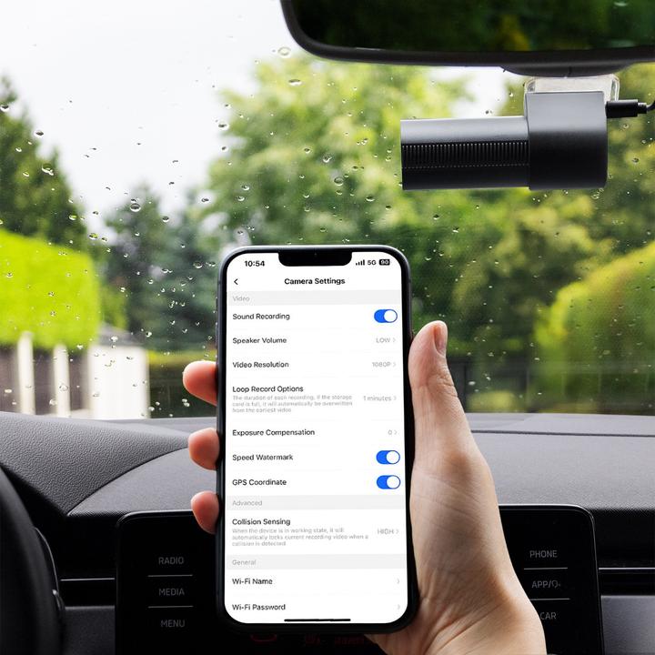 Actual product image Niceboy Pilot S5 (Bluetooth, Built-in display, Built-in display, GPS receiver, Full HD)