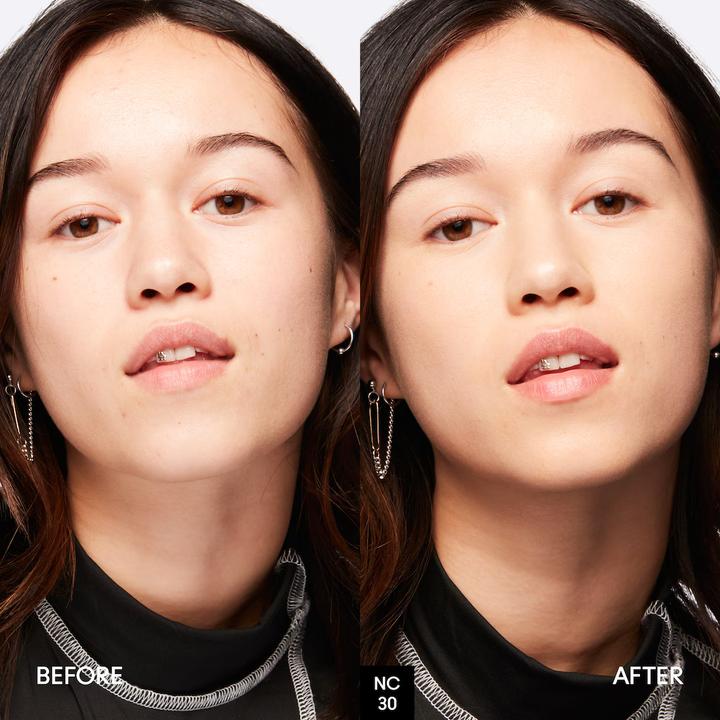 Actual product image MAC Cosmetics Studio Fix 24-Hour Smooth Wear Concealer (NC30)