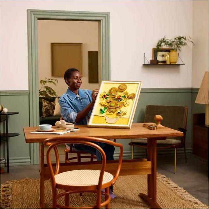 Produktbild LEGO Vincent van Gogh – Sonnenblumen (31215, LEGO DC, LEGO Seltene Sets)