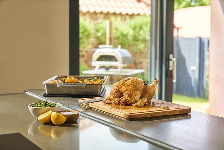 Actual product image Ooni Rosting Pan large