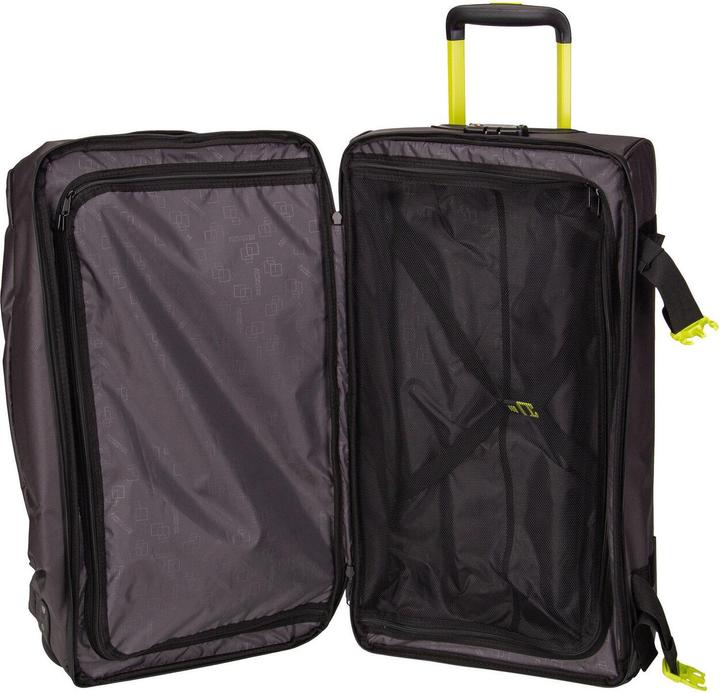 Actual product image American Crew Urban Track Duffle/Wh M Coated (84 l)