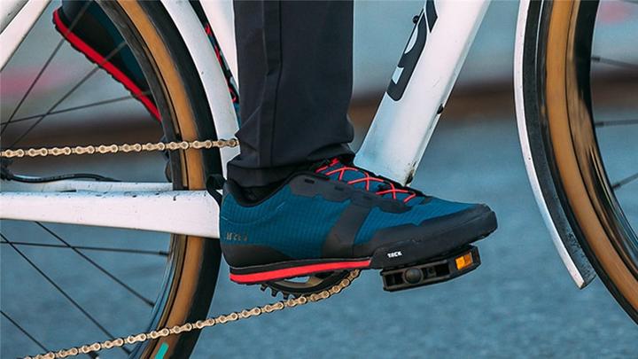 Produktbild Giro Tracker FL (47)