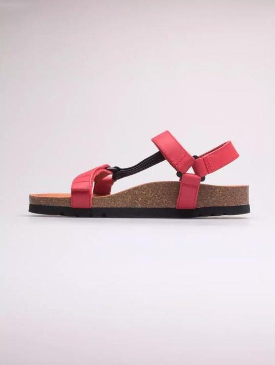 Actual product image Mobilex Obuwie HEAVEN AD MED MF230091051 roz. 38 kolor czerwony (38)