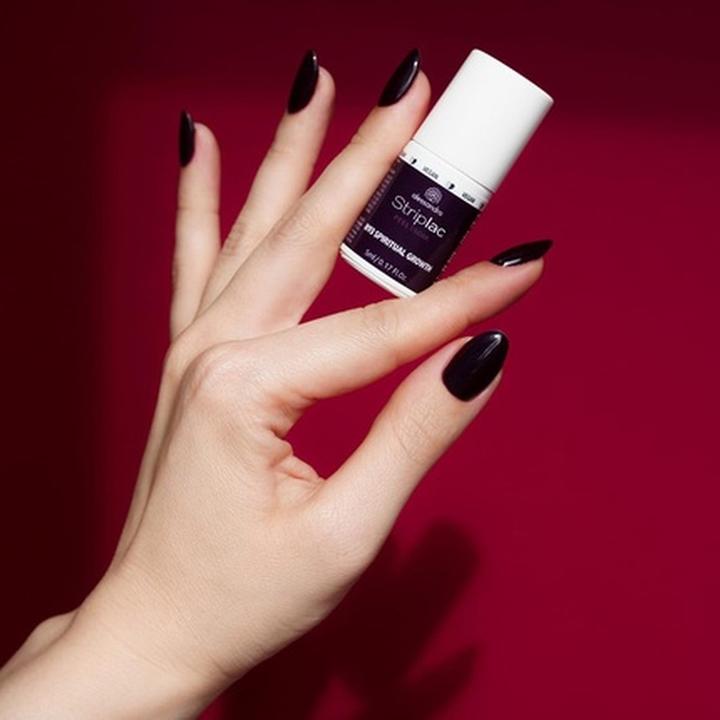 Produktbild Alessandro Mystic Soul - Striplac Spiritual Growth (Gel-Effekt Nagellack)