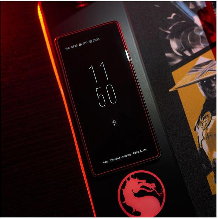 Actual product image Numskull Mortal Kombat: Mousepad XXL + Mobile Charger (XXL)