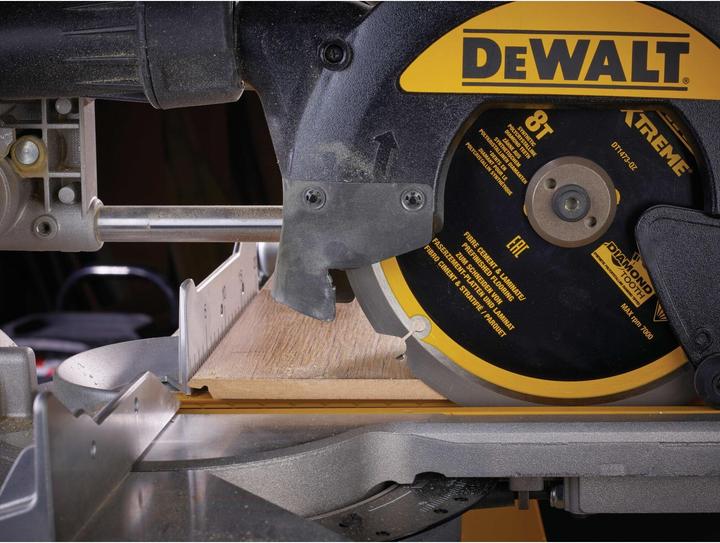 Produktbild DeWalt Kreissaegeblatt PCD 216/30mm 8Z