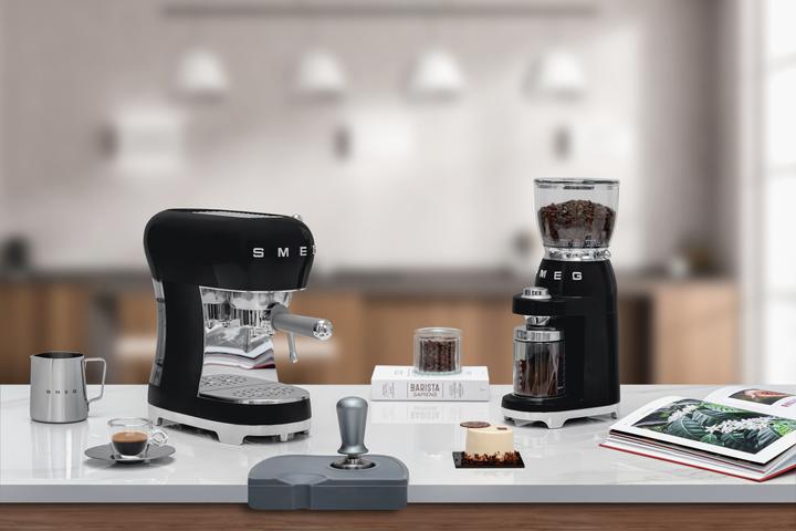 Image du produit Smeg ECF02BLEU