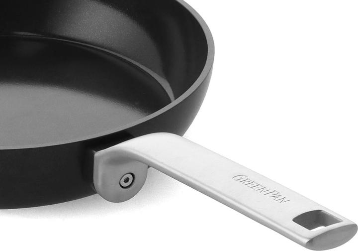 Actual product image Greenpan Evolution Koekenpan 24 cm Zwart (CC006386-001) (Frying pan, Aluminium, Stainless steel, 24 x 43.80 cm)