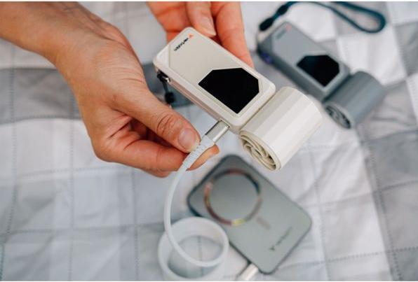 Actual product image Verbatim Handventilator Cool'n'Go AirJet weiss/silber
