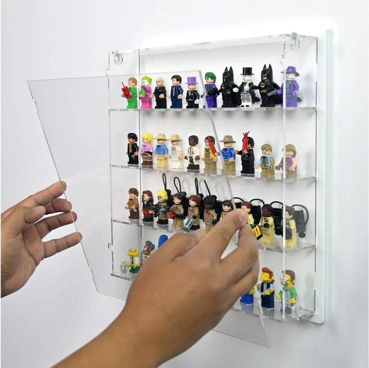 Image du produit iDisplayit Présentoir mural en acrylique pour 40 figurines LEGO® (avec fond blanc)