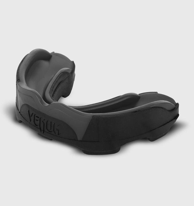 Produktbild Venum Predator Mouthguard-Black/Black (One Size)
