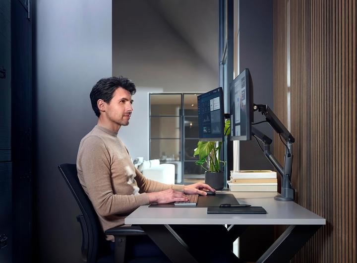 Actual product image One for All Monitor mount design dual black (Table, 35", 9 kg)