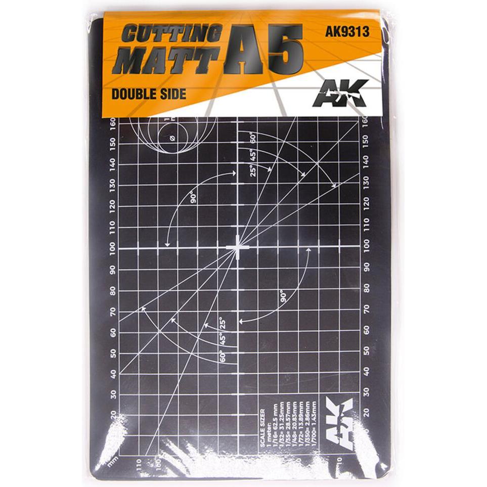 AK Interactive, Sottomano per scrivania, Tappetino da taglio a doppio lato (A5)