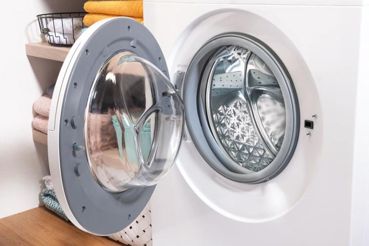 Image du produit Gorenje WNHEI74SAPS/DE (7 kg, Droite)
