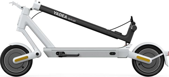 Actual product image Yadea Artist (20 km/h, 30 km, 350 W)