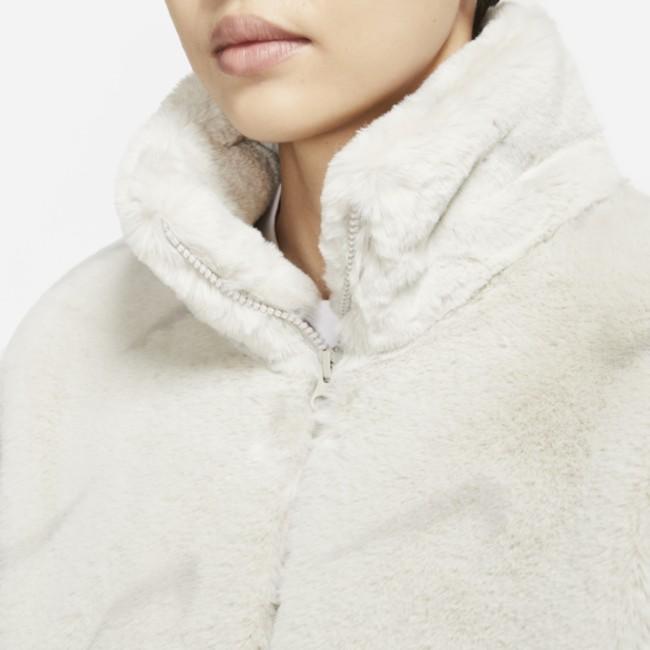 Actual product image Nike Plush Jacket (S)