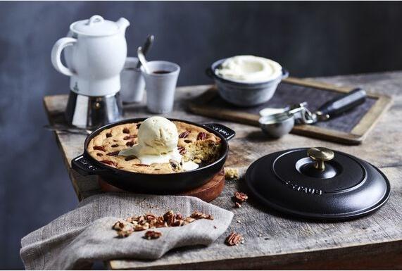 Image du produit Staub Plat à four (20 cm, Cocotte + faitout, Fonte, Émail)