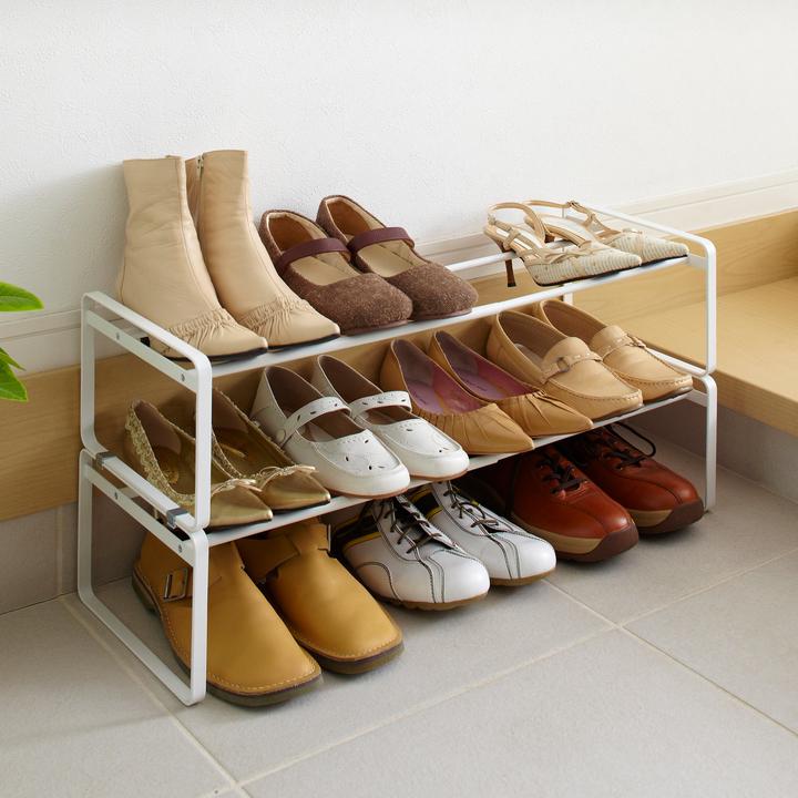 Productafbeelding Yamazaki Uitschuifbaar schoenenrek met FRAME steunen (70 x 25 x 17,5 cm)