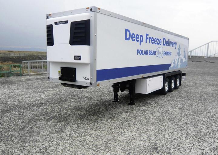 Actual product image Tamiya Refrigerated trailer (Kit)