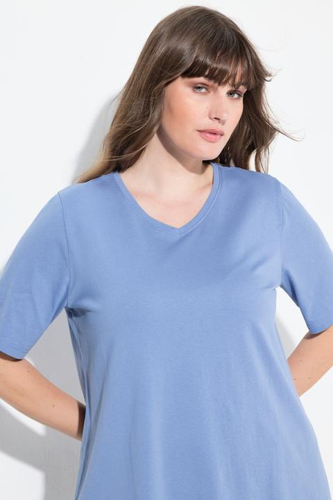 Image du produit Ulla Popken T-shirts en coton bio. Col en V et manches courtes. Lot de 2 (60)