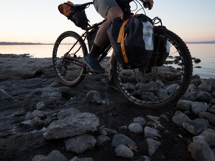 Actual product image Blackburn Outpost Front rack 26-29"