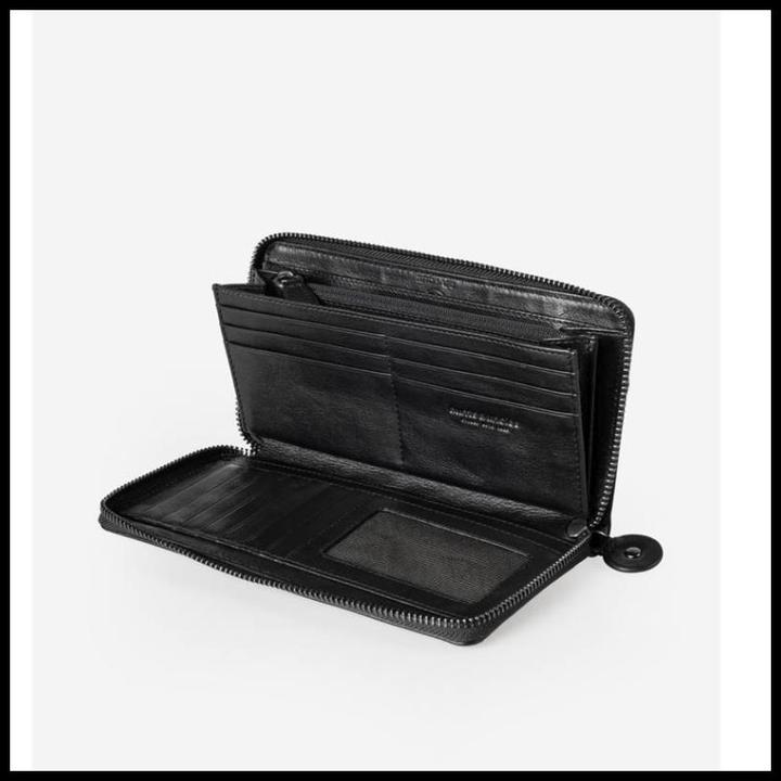 Actual product image Aunts & Uncles Brieftasche Cynthia schwarz