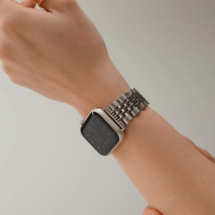 Actual product image Burga Apple Watch Band Chic Royal Silver 38mm / 40mm / 41mm (Stainless steel 304)