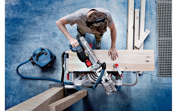 Produktbild Bosch Professional GCM 18V-305 GDC
