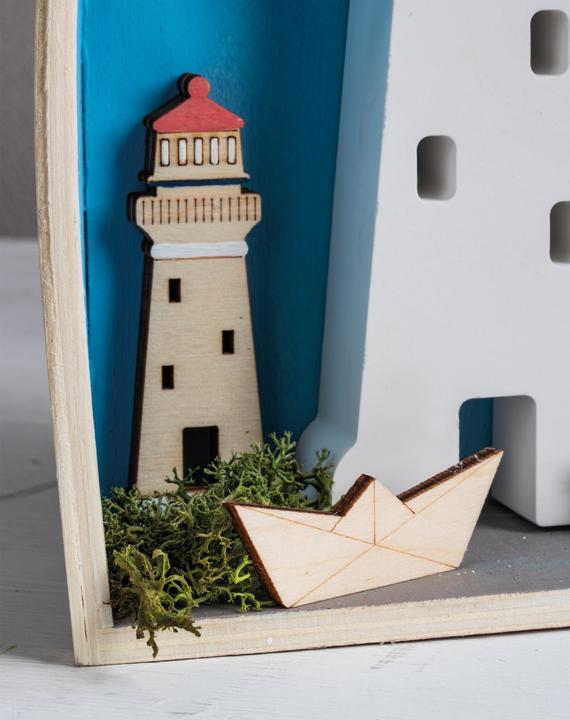 Actual product image Rayher Holz Streuteile "Leuchtturm & Co"