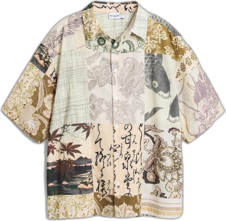 Actual product image Desigual Shirt with a printed patch (L)